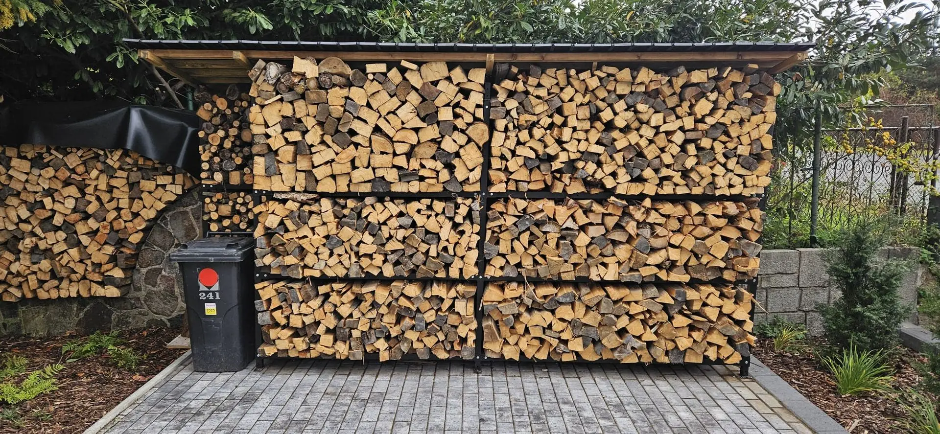 Dřevníková stěna na míru